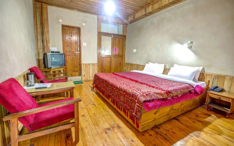 Himalayan Country House, Manali 5
